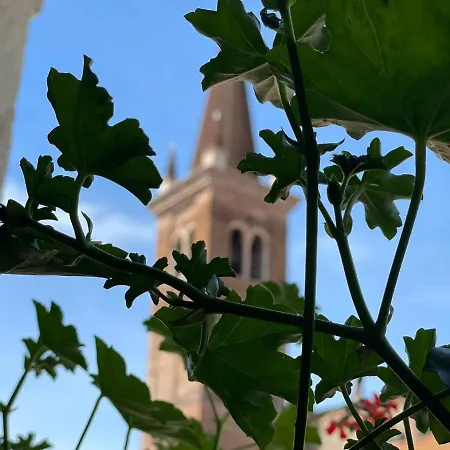 Verona Rooms 2*