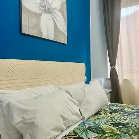 ゲストハウス Verona Rooms ヴェローナ