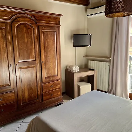 Verona Rooms 2* Verona