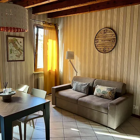 بيت ضيافة Verona Rooms فيرونا