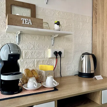 Verona Rooms بيت ضيافة