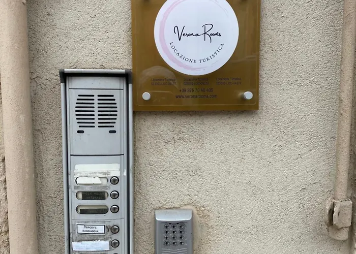 Verona Rooms