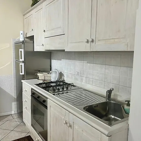 Guest house Verona Rooms 4*