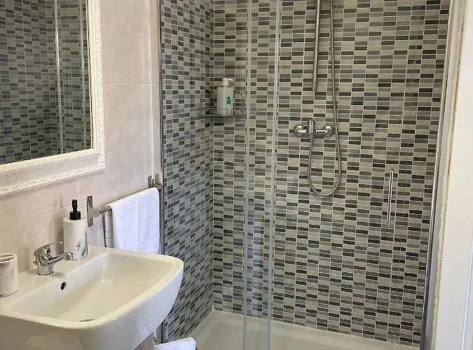 Πανσιόν Verona Rooms