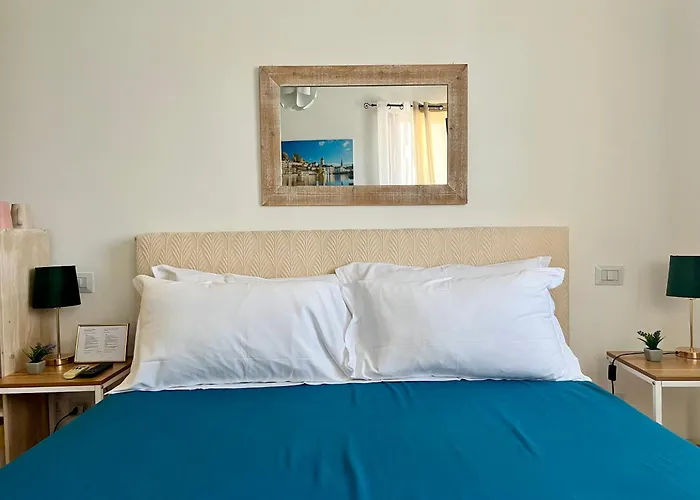 Πανσιόν Verona Rooms 4*